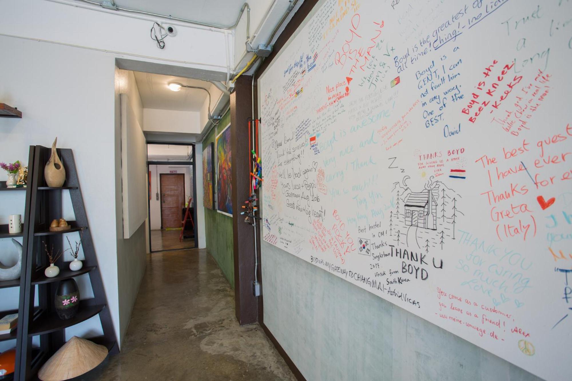 Zz Hostel Chiang Mai Esterno foto