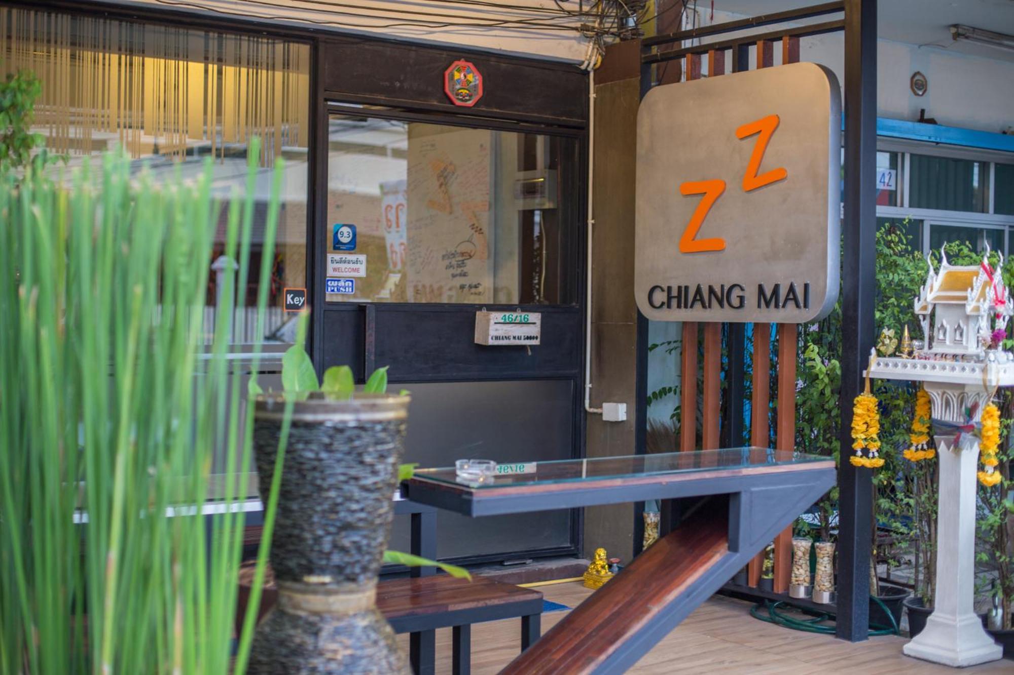 Zz Hostel Chiang Mai Esterno foto