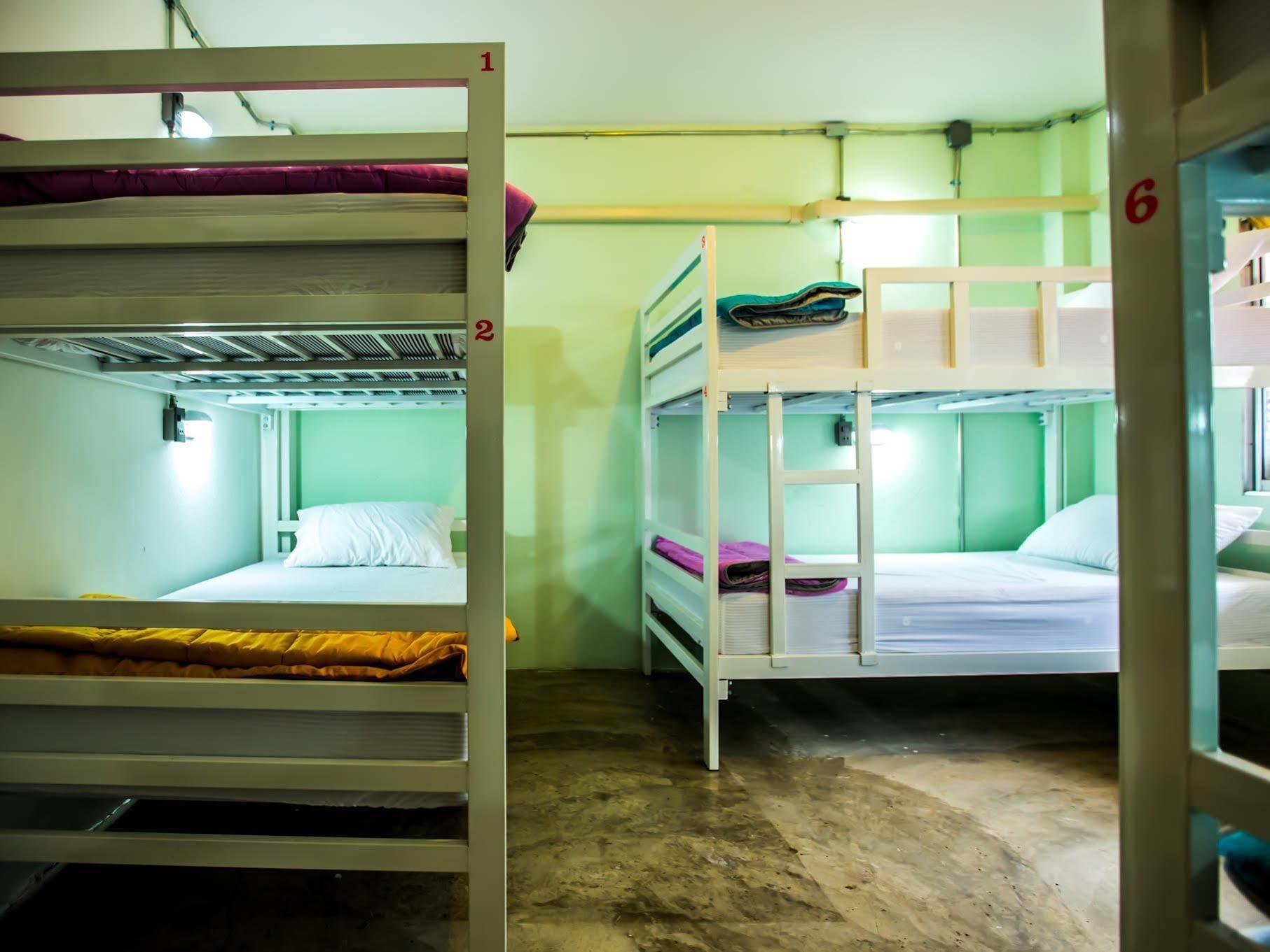 Zz Hostel Chiang Mai Esterno foto