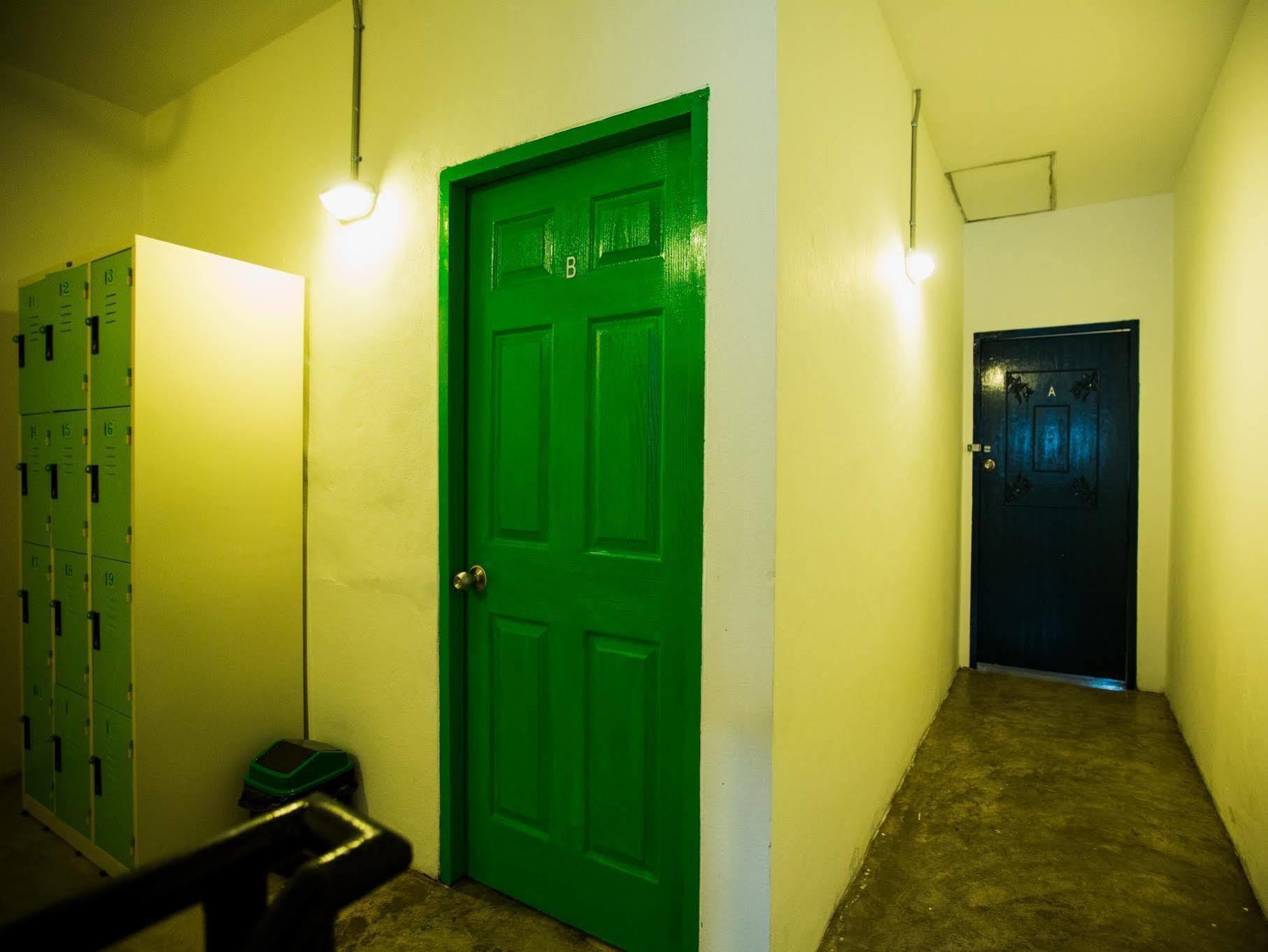 Zz Hostel Chiang Mai Esterno foto